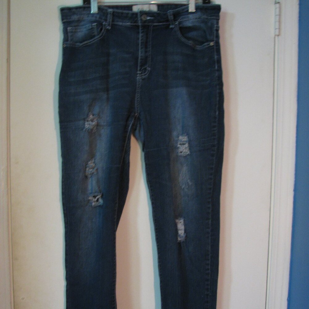 L & B Jeans Size 18 Pluis Distressed Ripped Skinny Thick Overstitching Exc